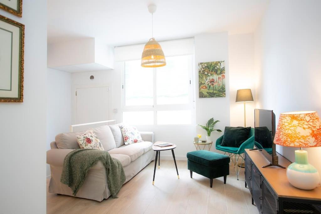 Elegante Apartamento Cerca De La Playa Apartamento Valência Exterior foto