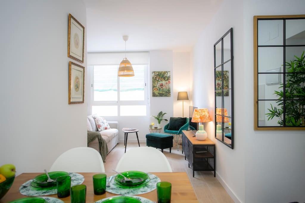 Elegante Apartamento Cerca De La Playa Apartamento Valência Exterior foto