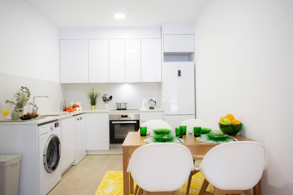 Elegante Apartamento Cerca De La Playa Apartamento Valência Exterior foto