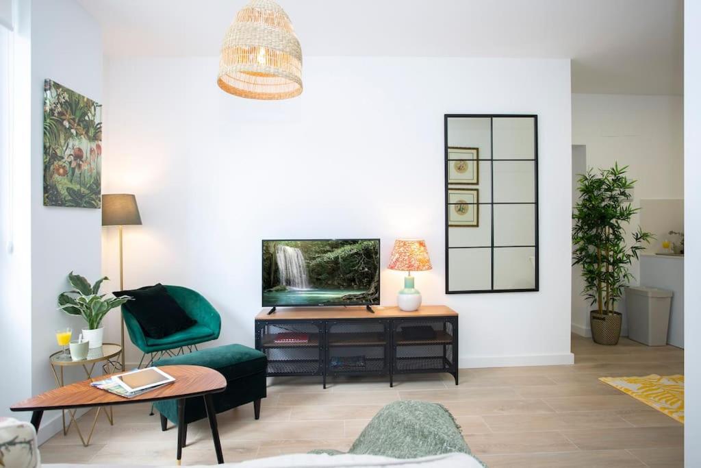 Elegante Apartamento Cerca De La Playa Apartamento Valência Exterior foto